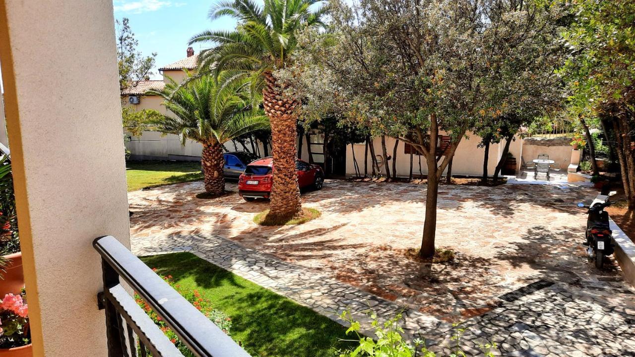 Apartments Grbin Ližnjan Exterior foto
